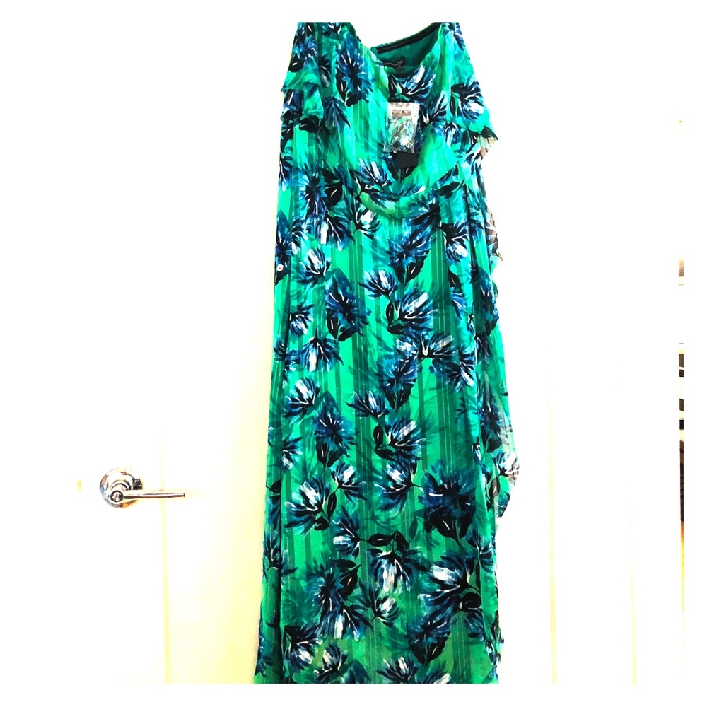 Strapless dress